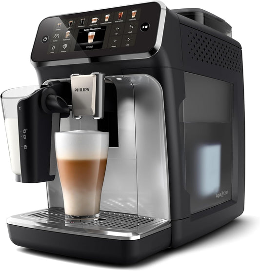 Philips Serie 5500 Kaffeevollautomat (EP5546/70) – LatteGo Milchsystem, 20 heiße und kalte Kaffeespezialitäten, 40% leiser mit SilentBrew, QuickStart, Schwarz und Silber